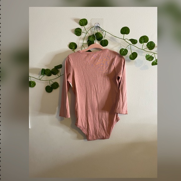 Carter's Club Polar Bear bodysuit 3/$25 - Picture 3 of 3